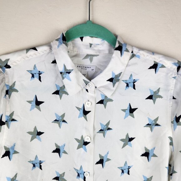 Equipment Femme 100% Silk Star Print Button Up Blouse sz S FLAWED - Picture 3 of 12